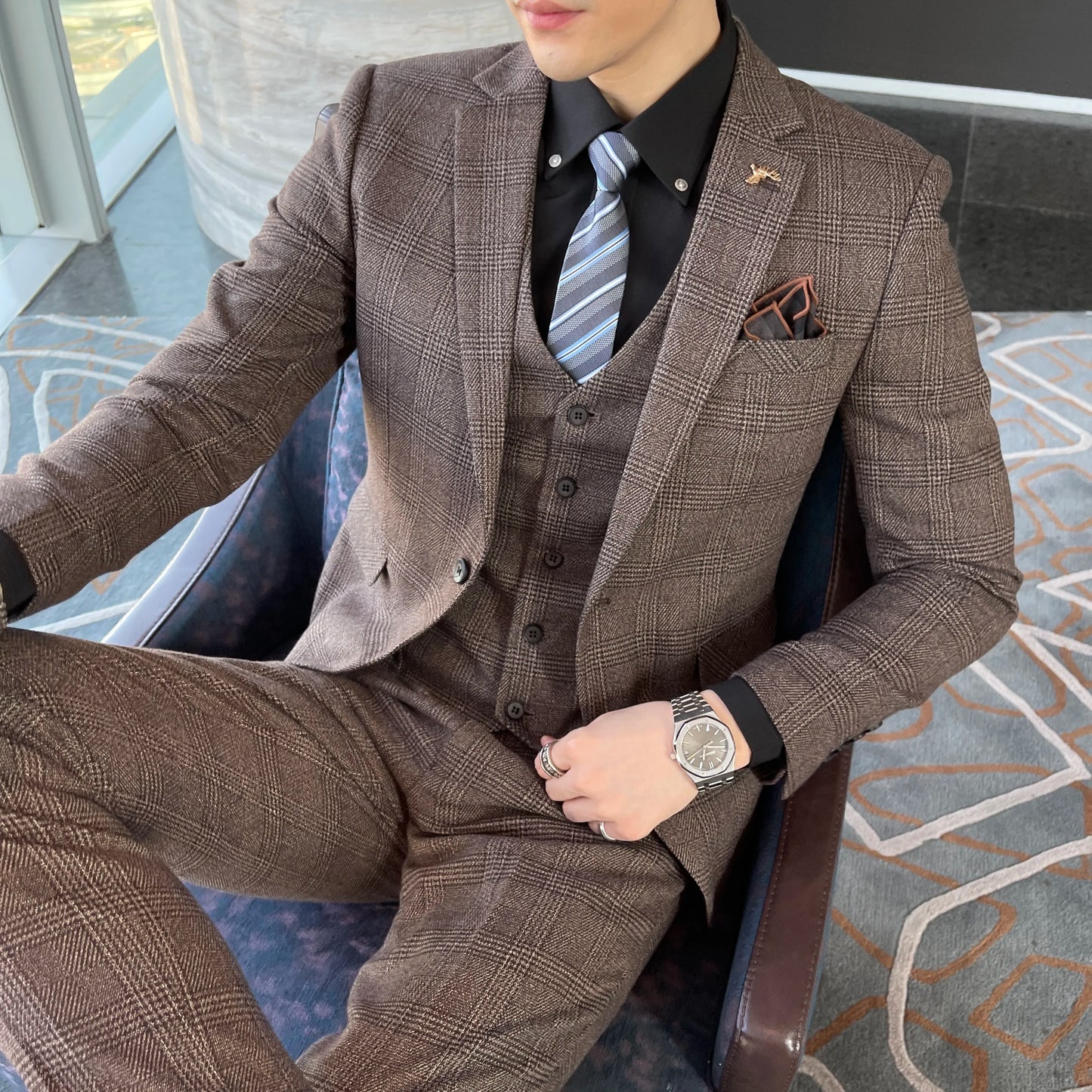 Avaré Dominus Signature Suit