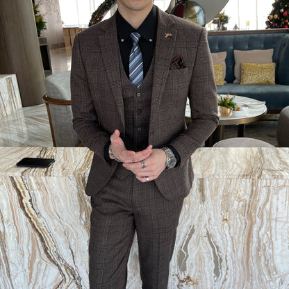Avaré Dominus Signature Suit