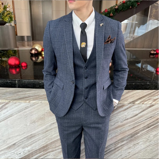 Avaré Dominus Signature Suit