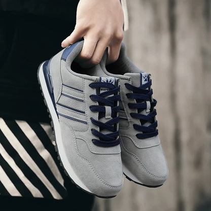 Avaré Stride Shoes