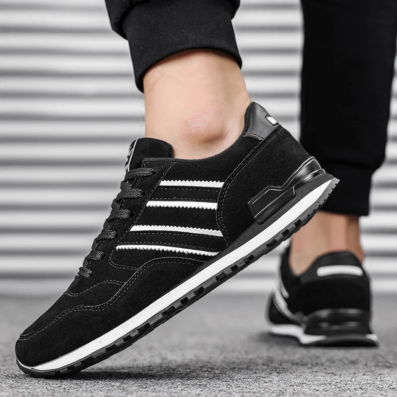 Avaré Stride Shoes