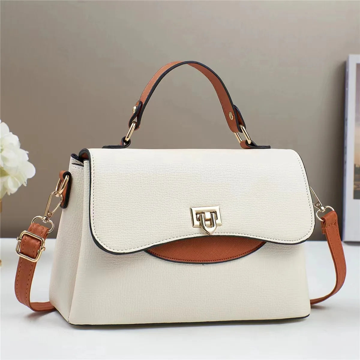 Avaré Dakota Bag