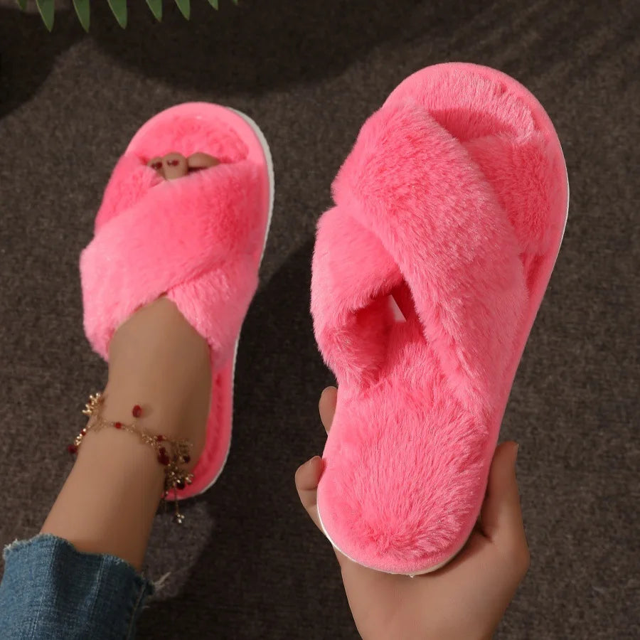 Avaré Lush Slippers.