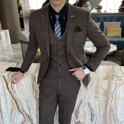 Avaré Dominus Signature Suit
