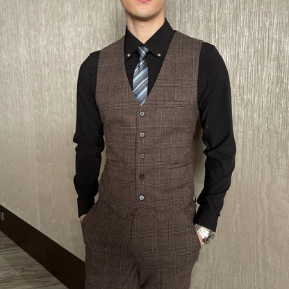 Avaré Dominus Signature Suit