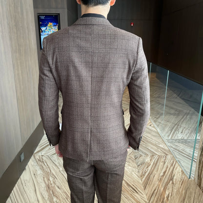 Avaré Dominus Signature Suit
