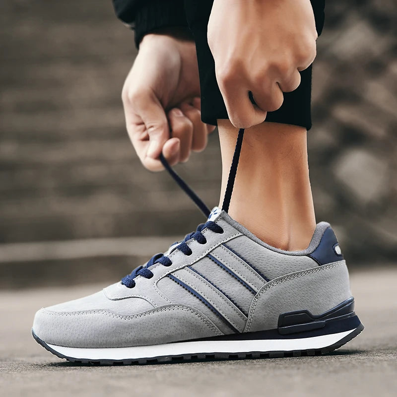 Avaré Stride Shoes