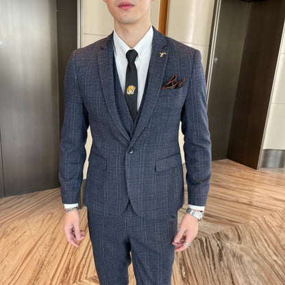Avaré Dominus Signature Suit