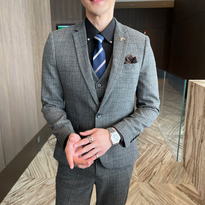 Avaré Dominus Signature Suit
