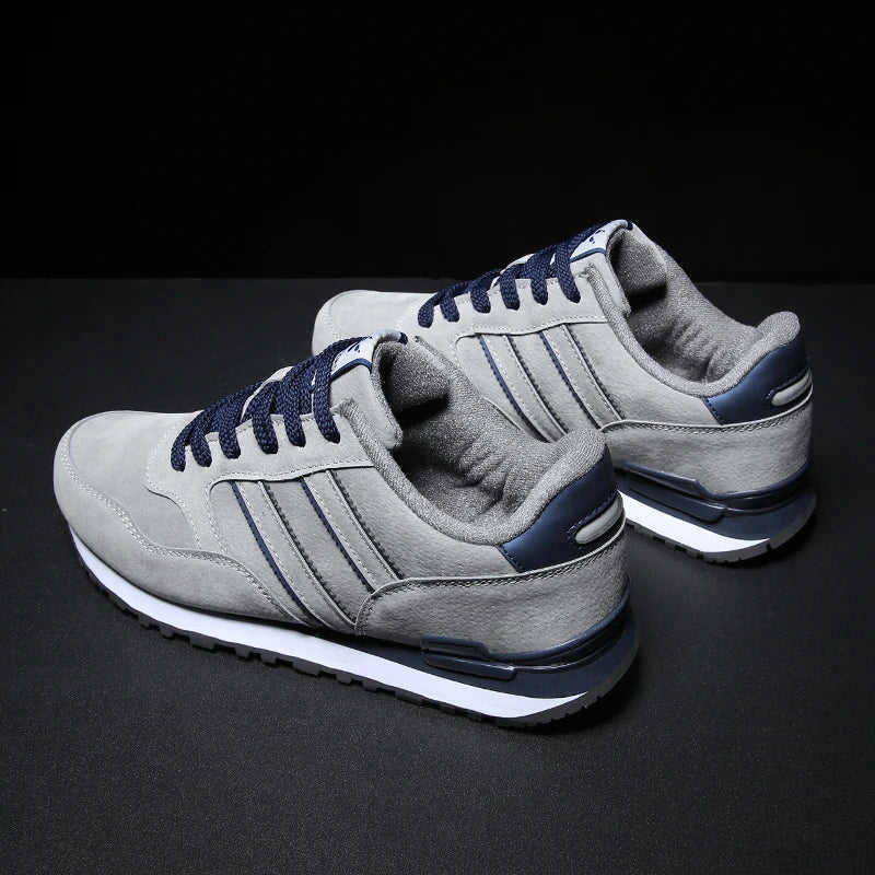 Avaré Stride Shoes