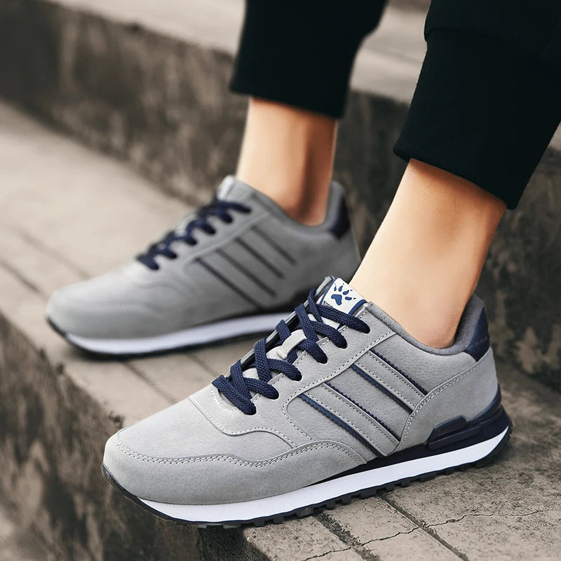 Avaré Stride Shoes