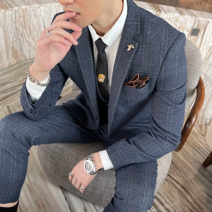 Avaré Dominus Signature Suit